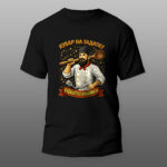 kuvar na zadatku poštuj kašiku crna majica kinuta crna pozadina